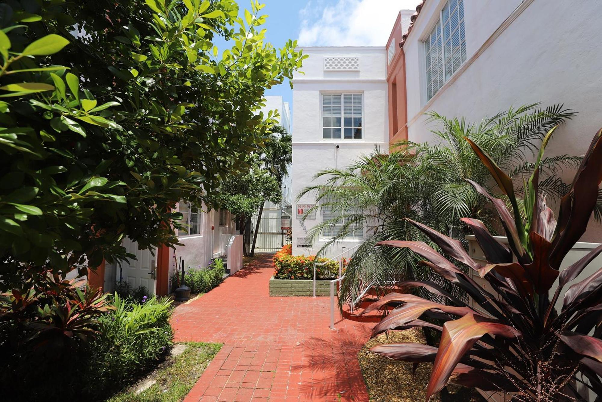 2 Bedroom Apartment 3 Minute Walk To South Beach & Ocean Drive Miami Beach Exteriér fotografie
